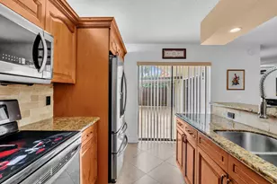 1214 SW 120th Way, Davie, FL 33325 - Photo 27