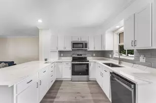 638 Shore Dr, Boynton Beach, FL 33435 - Photo 13