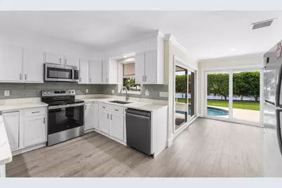 638 Shore Drive, Boynton Beach, FL 33435 - Photo 15