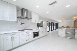5100 Pineview Cir, Delray Beach, FL 33445 - Photo 17