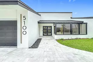 5100 Pineview Cir, Delray Beach, FL 33445 - Photo 5