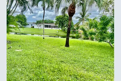 7205 NW 5th Place #105, Margate, FL 33063 - Photo 9