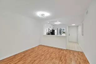 6550 Somerset Dr, Boca Raton, FL 33433 - Photo 9