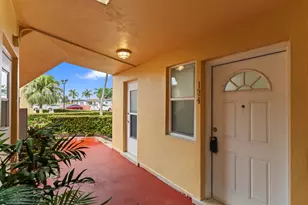 18630 NE 18th Ave, Miami, FL 33179 - Photo 3