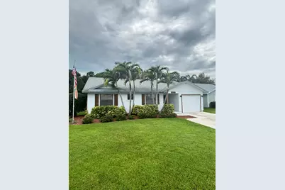 6702 SE Raintree Avenue, Stuart, FL 34997 - Photo 1