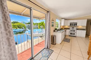 932 Tropical Ln, Key Largo, FL 33037 - Photo 9
