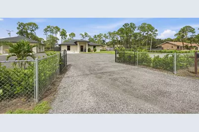 18477 Sycamore Drive W, The Acreage, FL 33470 - Photo 75