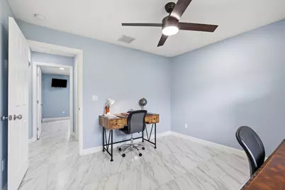 18477 Sycamore Drive W, The Acreage, FL 33470 - Photo 41