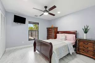 18477 Sycamore Dr W, The Acreage, FL 33470 - Photo 45