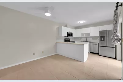 5857 SE Windsong Lane #806, Stuart, FL 34997 - Photo 11