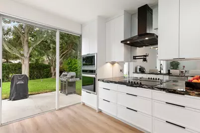 15266 SW 49th Street, Davie, FL 33331 - Photo 15