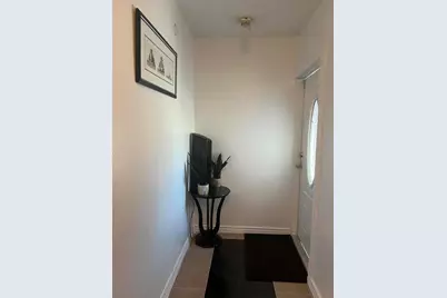 151 NW 31st Avenue, Lauderhill, FL 33311 - Photo 5