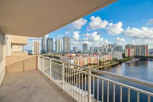 250 174th St, Sunny Isles Beach, FL 33160 - Photo 5