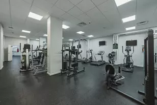 250 174th St, Sunny Isles Beach, FL 33160 - Photo 27