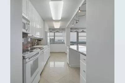 250 174th Street #1719, Sunny Isles Beach, FL 33160 - Photo 11