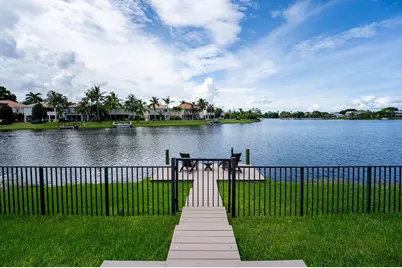 12657 White Coral Drive, Wellington, FL 33414 - Photo 5