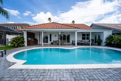 12657 White Coral Drive, Wellington, FL 33414 - Photo 3