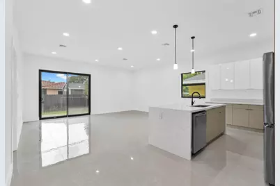 2540 NW 14th Court, Fort Lauderdale, FL 33311 - Photo 7