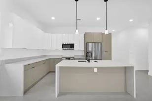 2540 NW 14th Ct, Fort Lauderdale, FL 33311 - Photo 13
