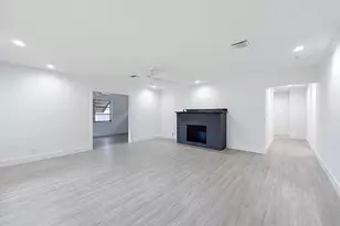 1110 SW 31st St, Fort Lauderdale, FL 33315 - Photo 9