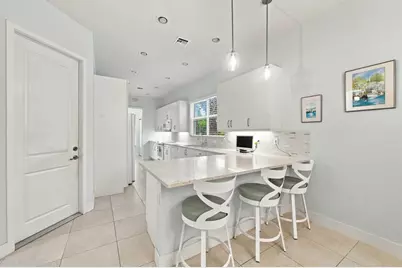 4956 Borland Lane, Palm Beach Gardens, FL 33418 - Photo 7