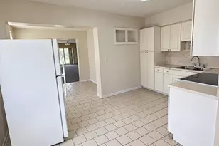 915 Rutland St, Opa Locka, FL 33054 - Photo 5