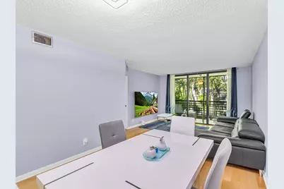 7579 NW 79th Avenue #204, Tamarac, FL 33321 - Photo 15