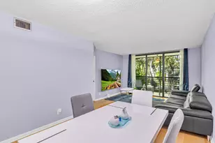 7579 NW 79th Ave, Tamarac, FL 33321 - Photo 15