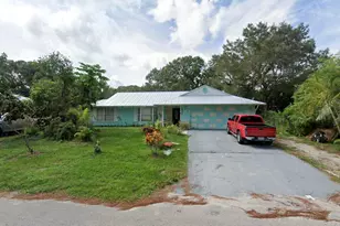 5507 Eastwood Dr, Fort Pierce, FL 34951 - Photo 1