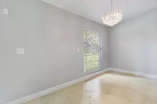 825 SE Cavern Ave, Port Saint Lucie, FL 34983 - Photo 39