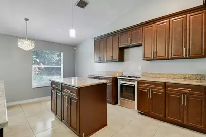 825 SE Cavern Avenue, Port Saint Lucie, FL 34983 - Photo 37