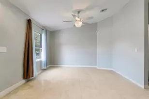825 SE Cavern Ave, Port Saint Lucie, FL 34983 - Photo 23