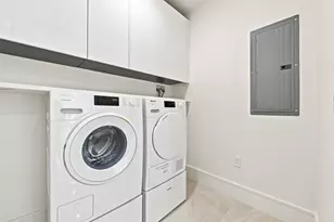 220 Lake Shore Dr, Lake Park, FL 33403 - Photo 29
