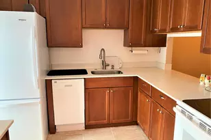 2615 Garden Dr N, Lake Worth, FL 33461 - Photo 1