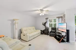 660 Imperial Lake Rd, West Palm Beach, FL 33413 - Photo 5
