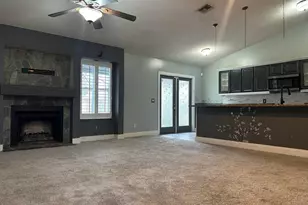 420 11th St SW, Vero Beach, FL 32962 - Photo 3