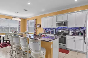 7190 NW Farnsworth Cir, Port Saint Lucie, FL 34987 - Photo 13