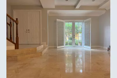 335 NE 69th Circle, Boca Raton, FL 33487 - Photo 1