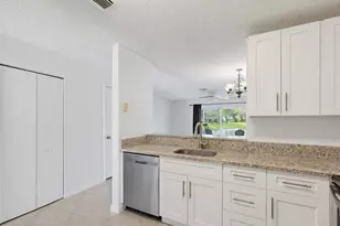 9767 Kamena Cir, Boynton Beach, FL 33436 - Photo 5