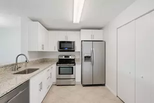9767 Kamena Cir, Boynton Beach, FL 33436 - Photo 5