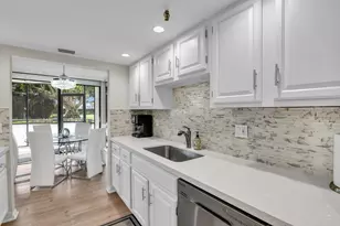 899 Jeffery St, Boca Raton, FL 33487 - Photo 3