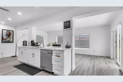 4861 NW 6th Court, Plantation, FL 33317 - Photo 15