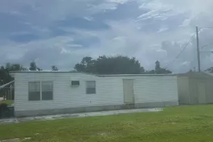 5400 SE Jack Ave, Stuart, FL 34997 - Photo 3