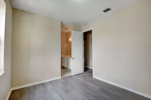 1388 Beacon Cir, Wellington, FL 33414 - Photo 23