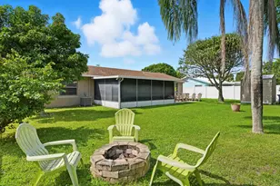 8685 SE Keathley Ct, Hobe Sound, FL 33455 - Photo 9