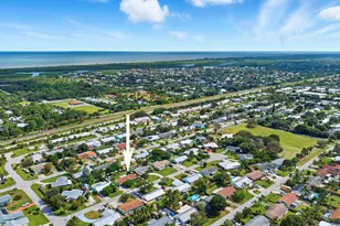 8685 SE Keathley Ct, Hobe Sound, FL 33455 - Photo 35
