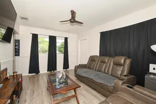 2405 3rd Ave SE, Vero Beach, FL 32962 - Photo 5