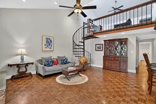 6995 SW 67th Ave SW, South Miami, FL 33143 - Photo 3