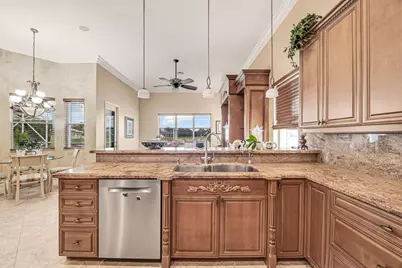 6525 Murano Way, Lake Worth, FL 33467 - Photo 19