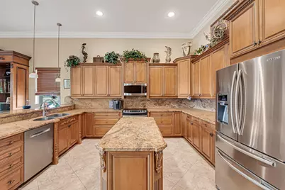 6525 Murano Way, Lake Worth, FL 33467 - Photo 17